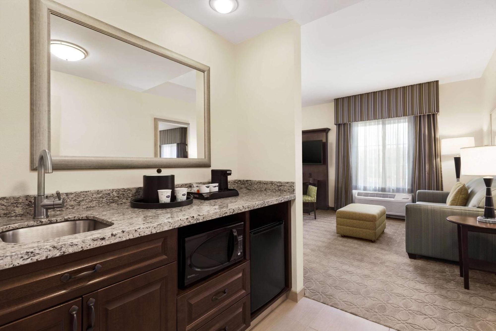 Hampton Inn & Suites סן ברנרדינו מראה חיצוני תמונה