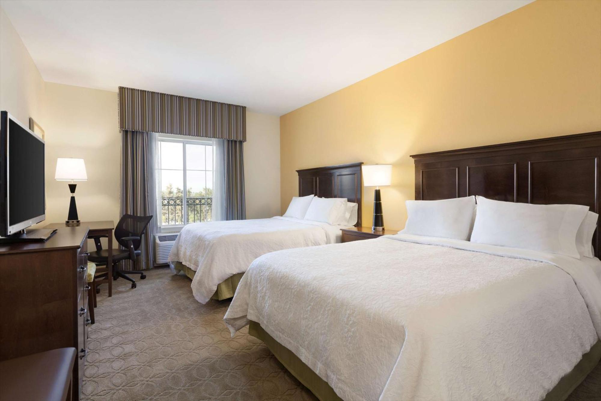 Hampton Inn & Suites סן ברנרדינו מראה חיצוני תמונה